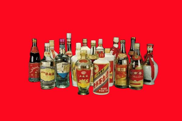 甘孜乡城县回收十八老酒.jpg